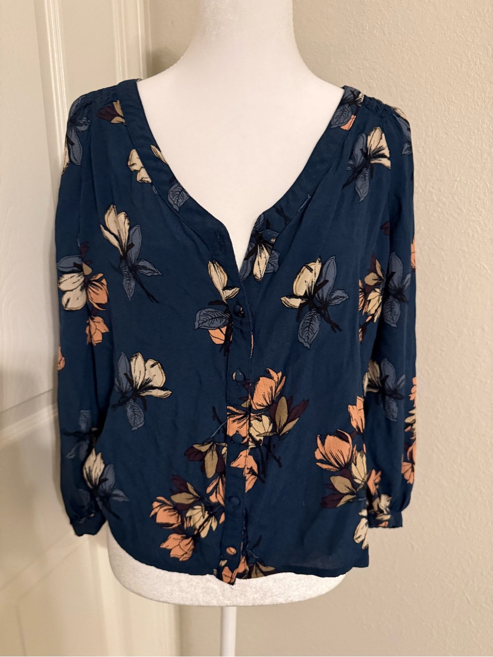 Floral Button-Front Blouse in Deep Blue